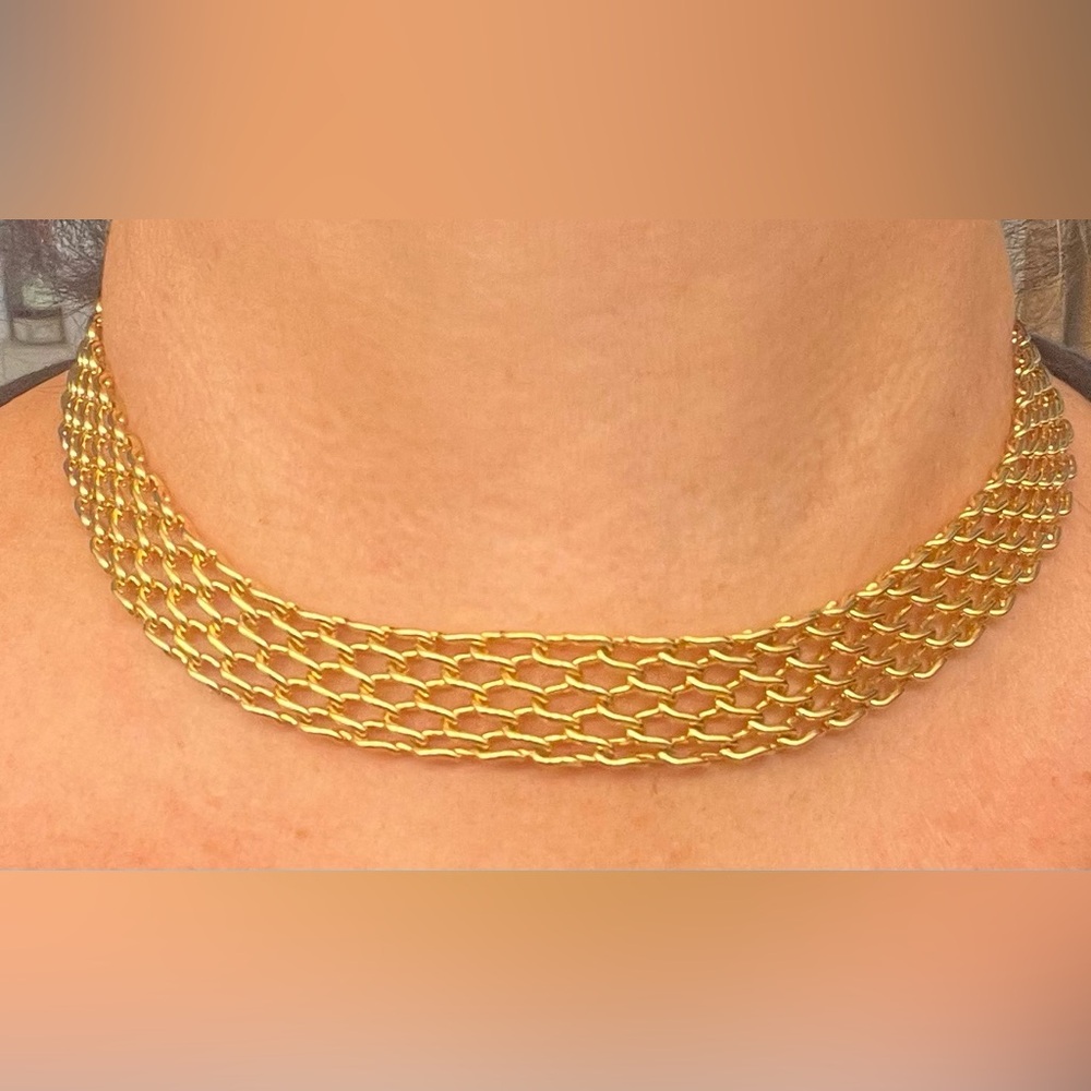 AVON Vintage Goldtone Shiny Link Choker Necklace - Picture 4 of 4
